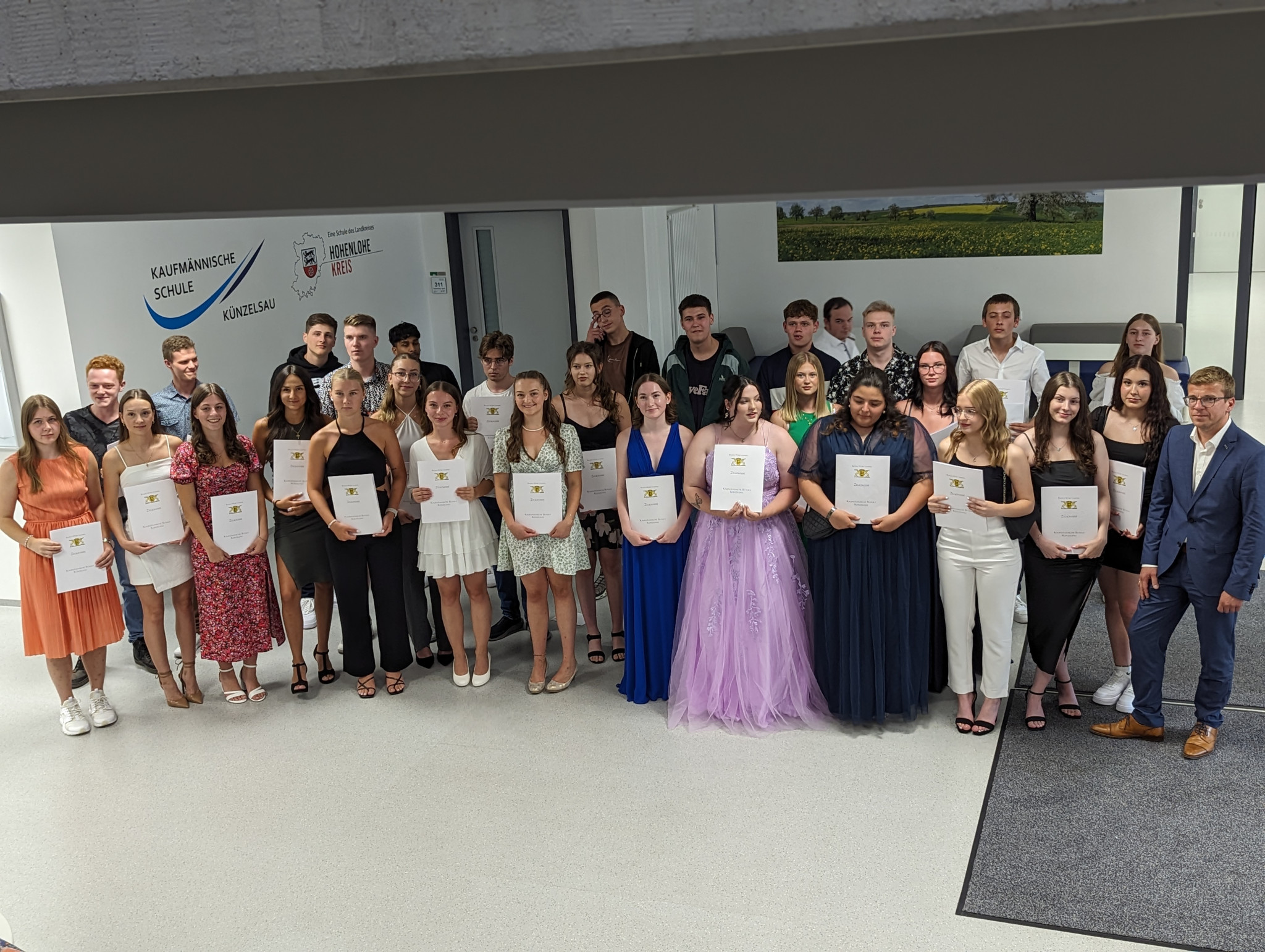 Absolventen 2023 - Gruppenbild