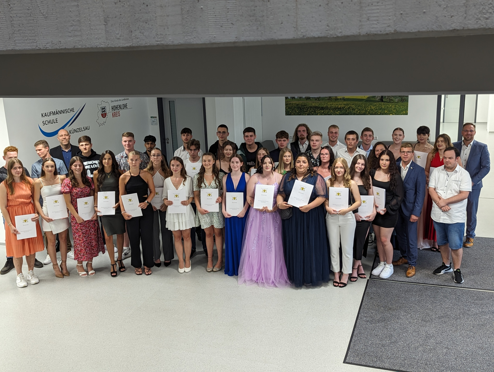 Absolventen 2023 - Gruppenbild