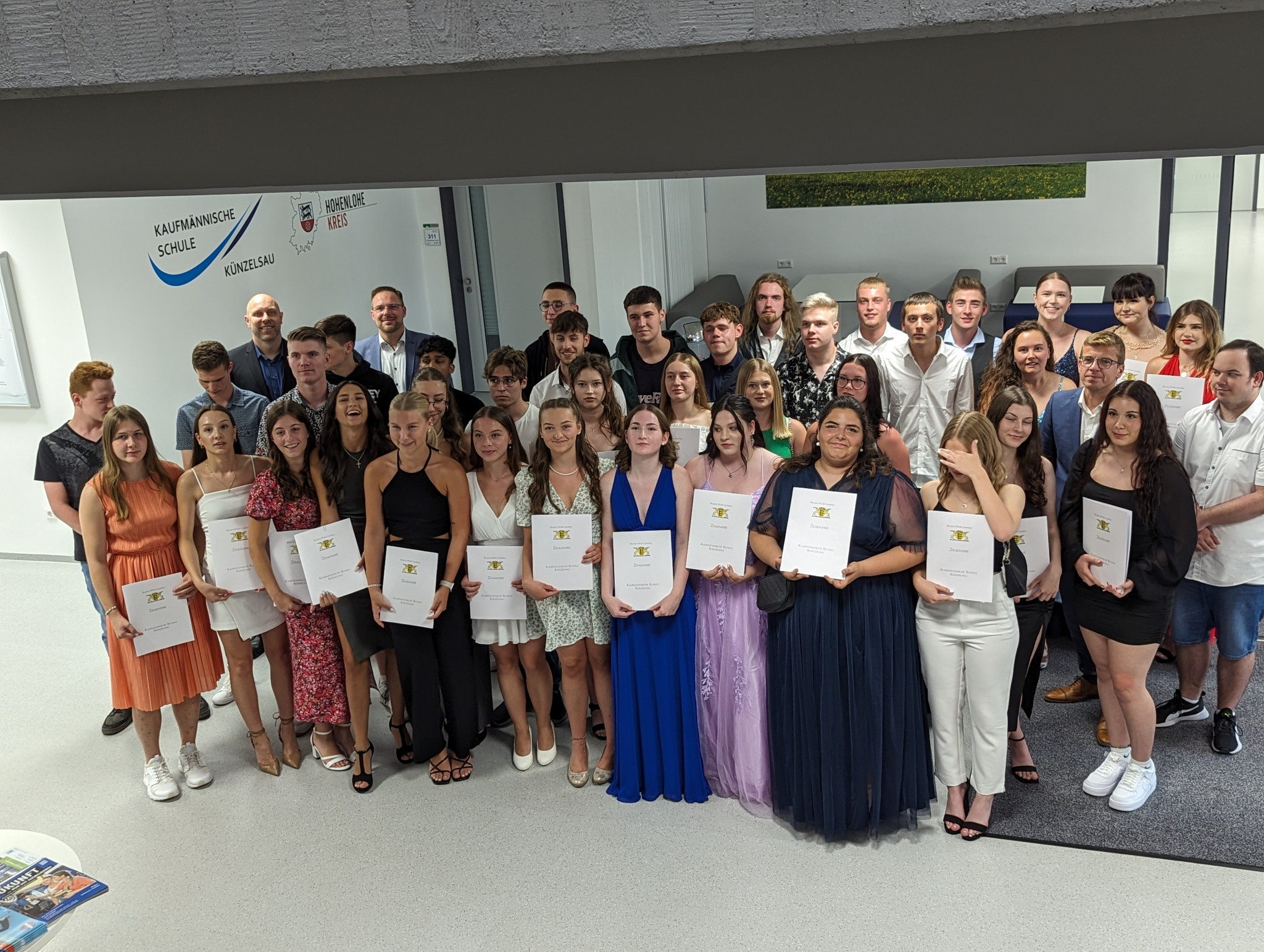 Absolventen 2023 - Gruppenbild